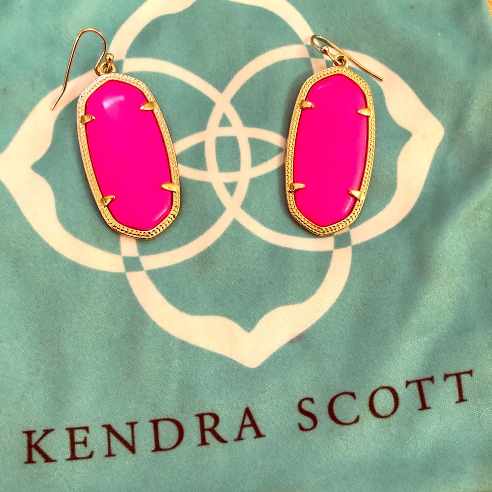 Kendra Scott Danielle Earrings in Hot Pink